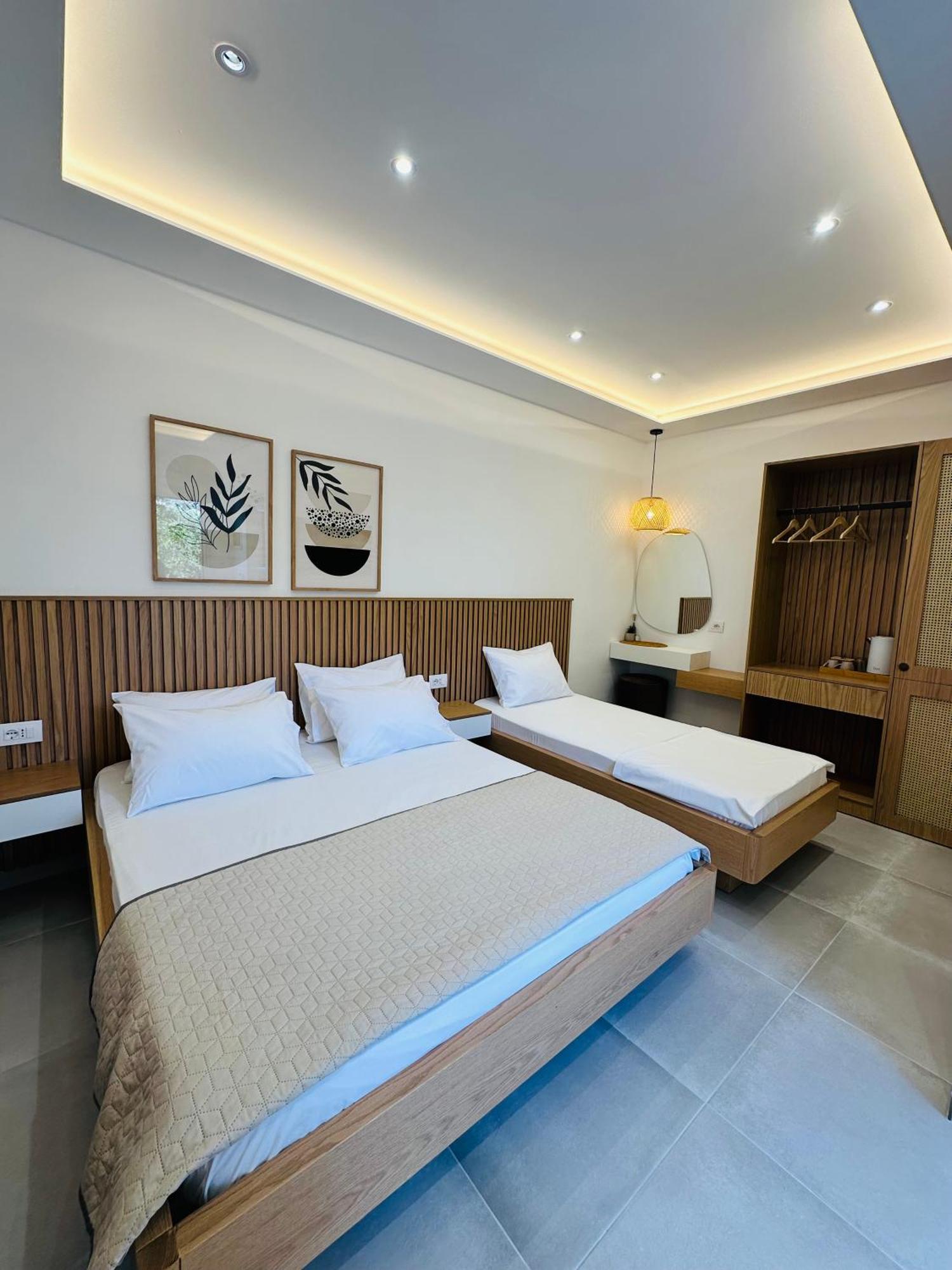 Hotel Potami Seashell Himarë Exterior foto