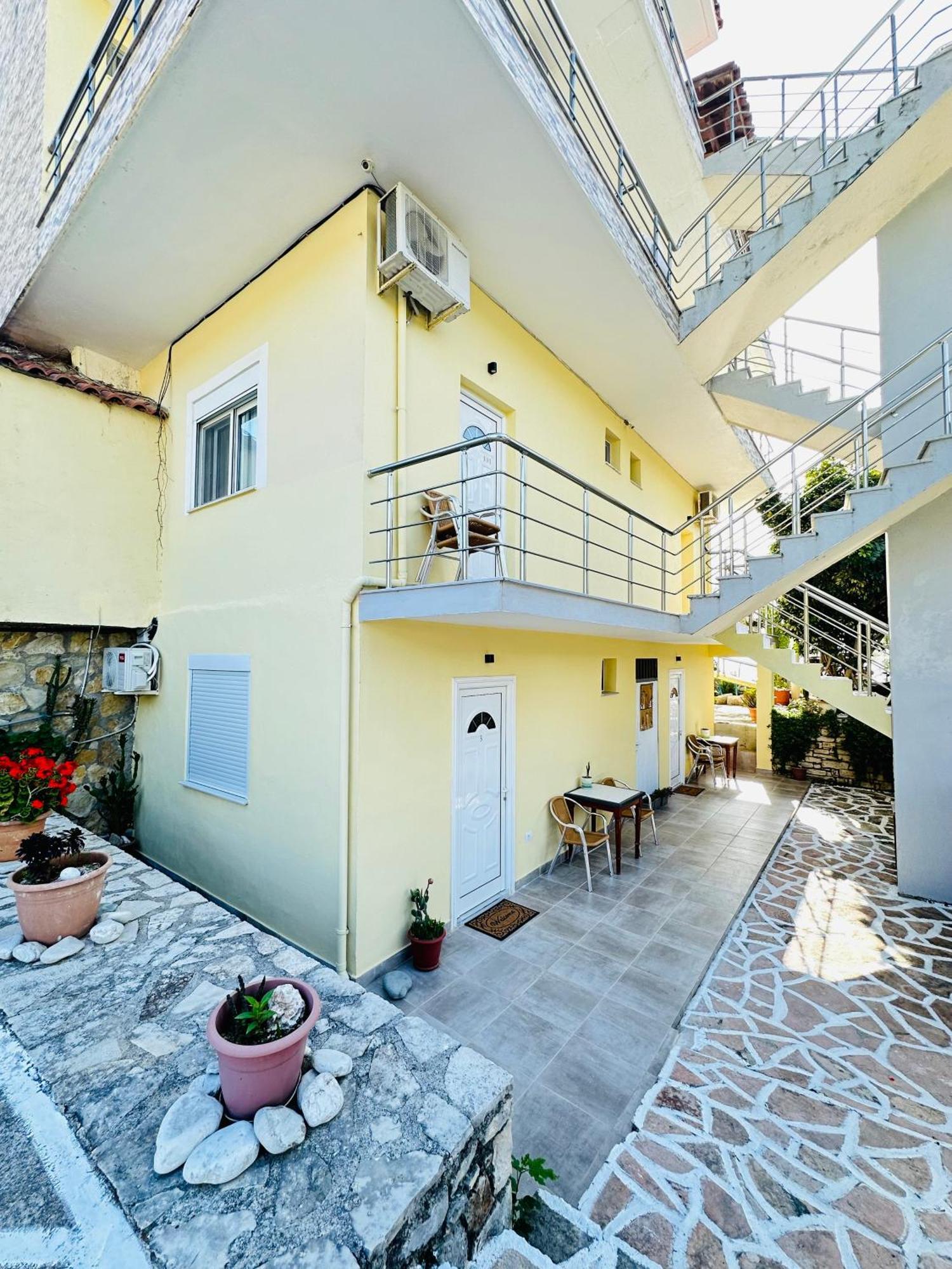 Hotel Potami Seashell Himarë Exterior foto