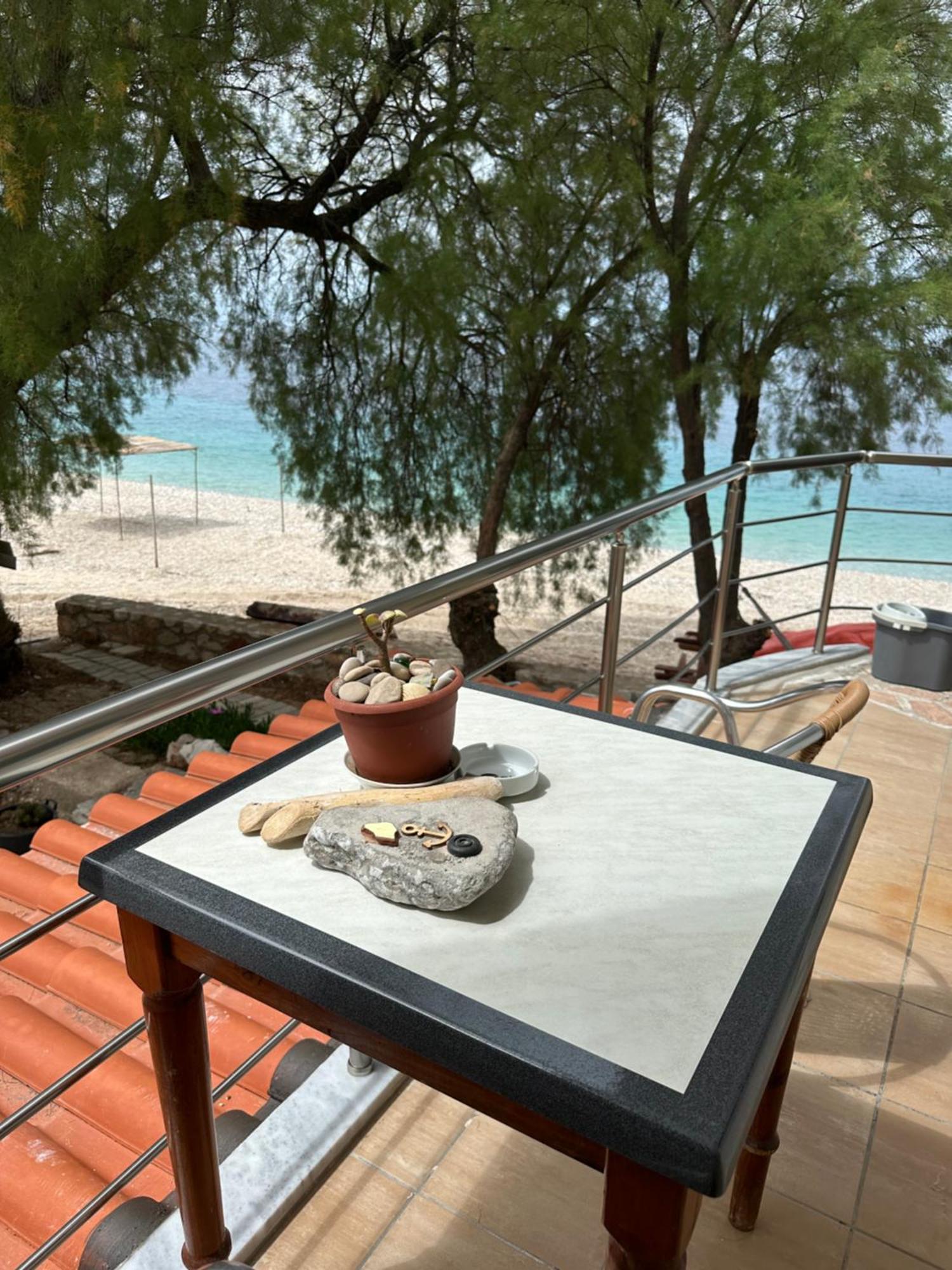 Hotel Potami Seashell Himarë Exterior foto